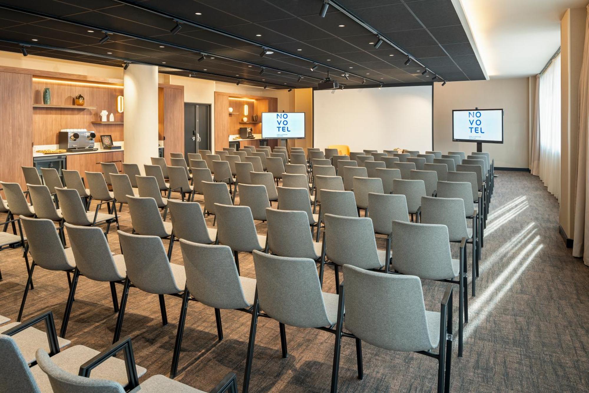 Novotel Paris La Defense Nanterre Eksteriør billede